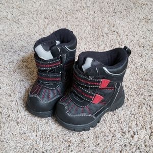 Children's Place brand - Snowboots